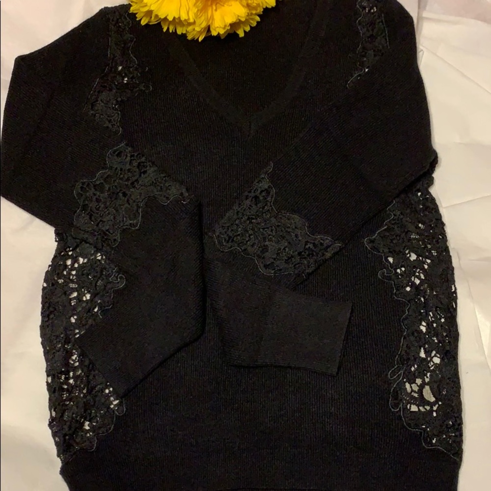 ❌DONATED❌Black Crochet Detail Sweater Knit V-neck Top - Picture 6 of 9